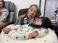 20251209赤ちゃんと一緒